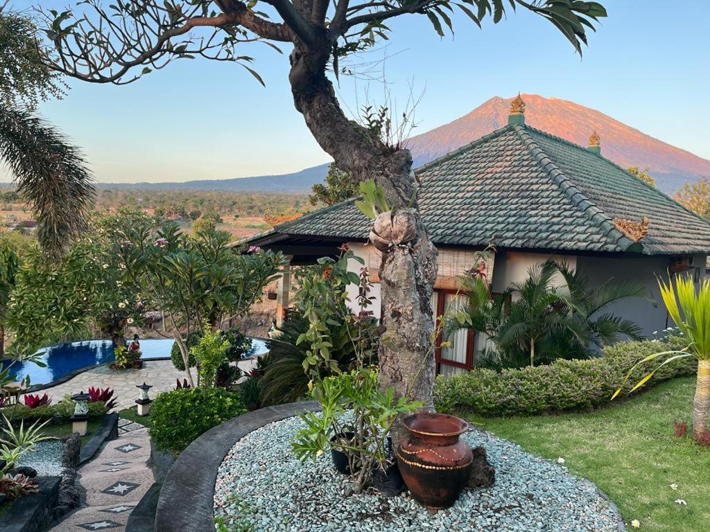 Villa Omah Semar Tulamben  Luaran gambar